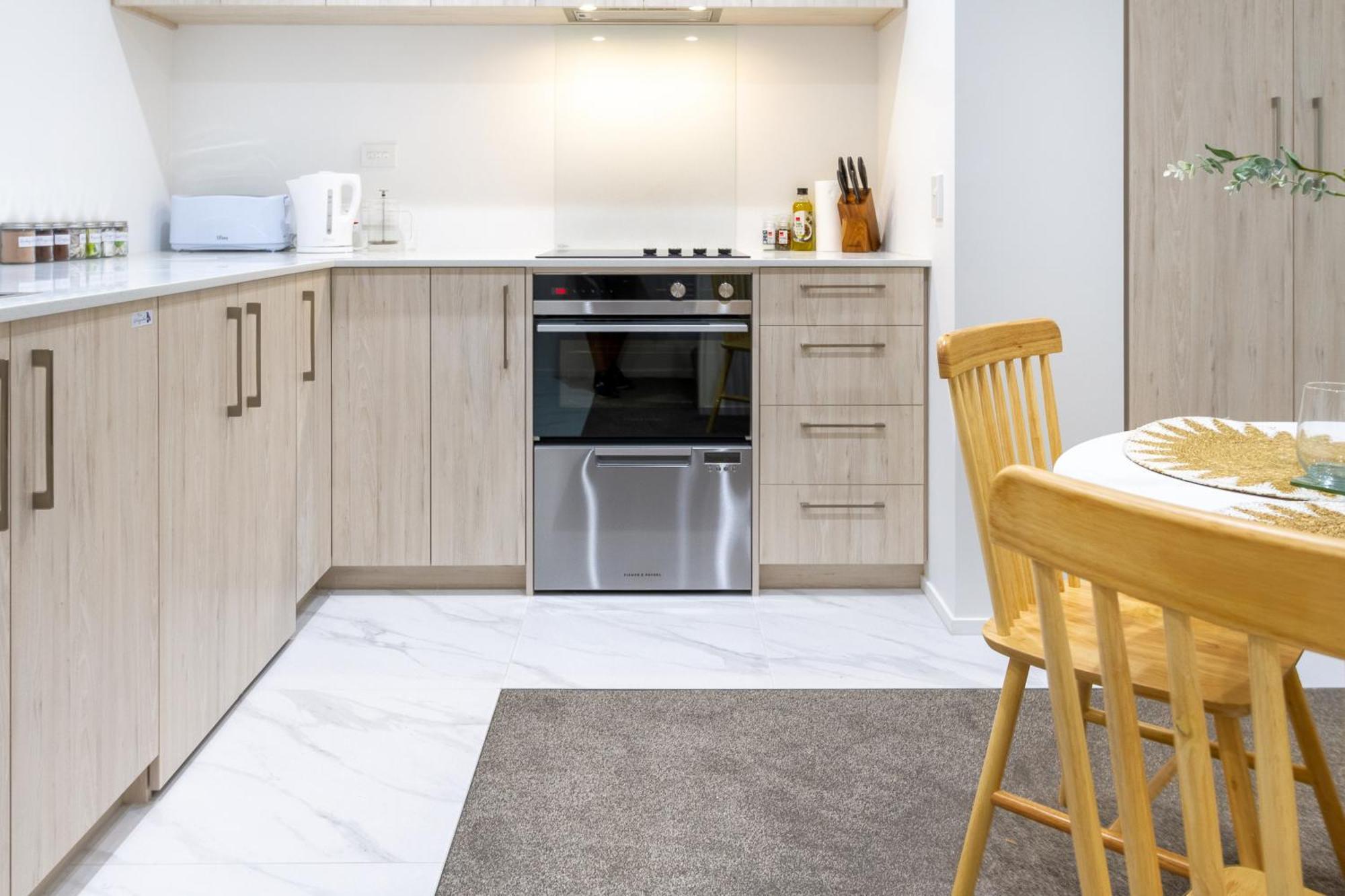 Апартаменти Urban Retreat: 2-Br Gem In Central Крайстчерч Екстер'єр фото
